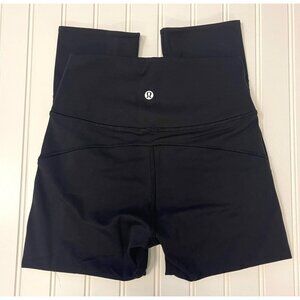 Lululemon High-Waisted Black Cropped Leggings Size 4